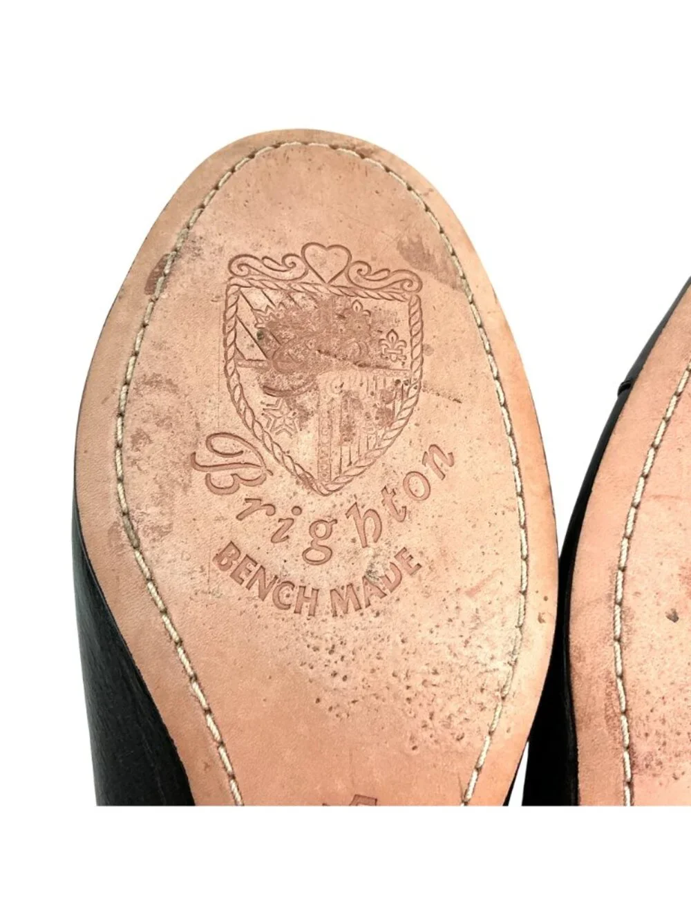 Brighton Marci Medallion Leather Kitten Herl Pumps Womens 9M Black Bench Made In